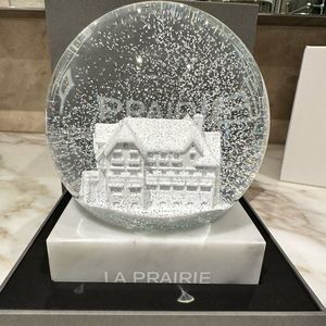 BRAND NEW La Prairie Snow Globe Winter 2023 Edition